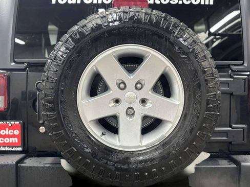 Used 2014 Jeep Wrangler Unlimited Sport AWD/4WD image 5