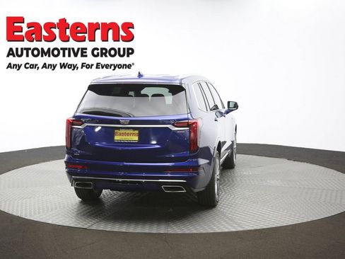 Used 2023 Cadillac XT6 Premium Luxury image 43