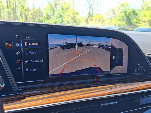Certified 2023 Cadillac Escalade Premium Luxury AWD/4WD image 30