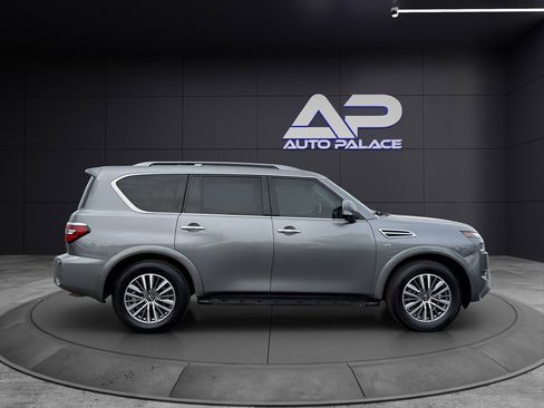 Used 2022 Nissan Armada SL RWD image 7