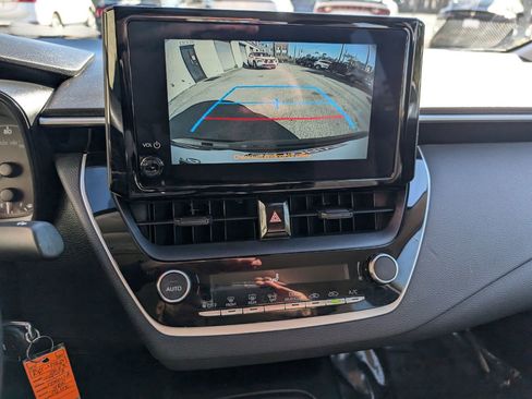 Used 2023 Toyota Corolla LE FWD image 23