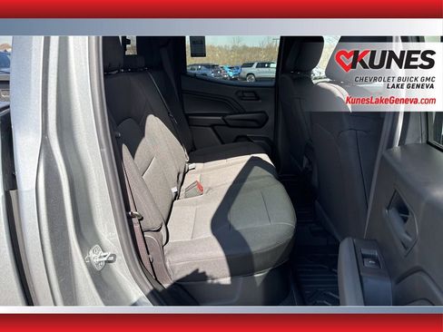 New 2025 Chevrolet Colorado Trail Boss w/ Off-Road Front Bumper Package image 17