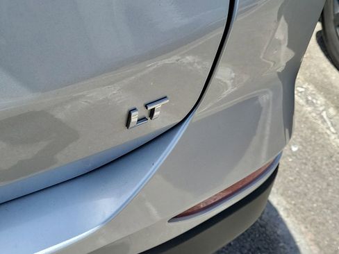 Used 2022 Chevrolet Equinox LT image 5