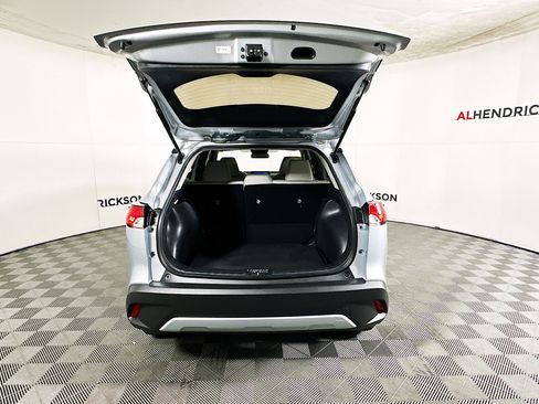 Certified 2024 Toyota Corolla Cross L image 30