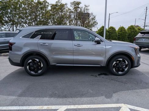 New 2026 Kia Sorento EX w/ EX Premium Package FWD image 2