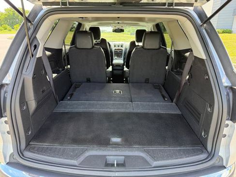 Used 2012 GMC Acadia SLT AWD/4WD image 24