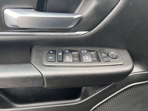 Certified 2022 RAM 1500 Big Horn image 19