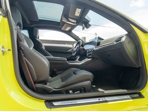 Used 2024 BMW M4 Competition RWD image 82