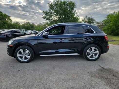 Used 2020 Audi Q5 2.0T Premium Plus w/ Premium Plus Package image 8
