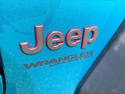 Used 2020 Jeep Wrangler Unlimited Rubicon AWD/4WD image 7