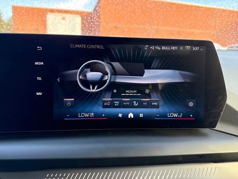 Certified 2025 BMW 228i xDrive w/ Premium Package AWD/4WD image 20