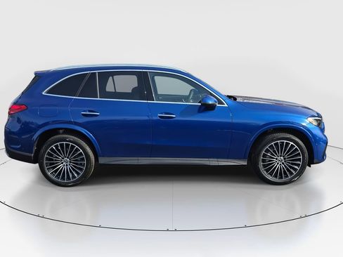 New 2026 Mercedes-Benz GLC 300 image 4