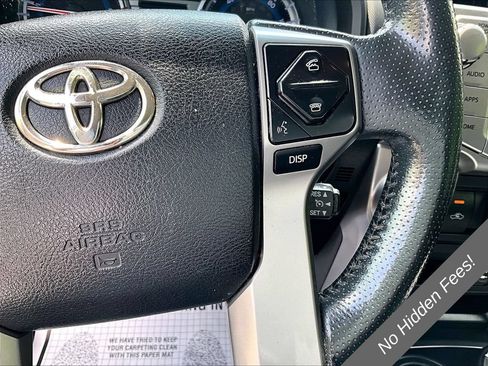 Used 2014 Toyota 4Runner SR5 AWD/4WD image 16