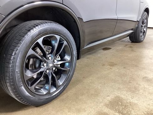 Used 2023 Dodge Durango R/T AWD/4WD image 9