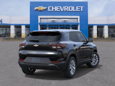 New 2026 Chevrolet TrailBlazer LS w/ LS Convenience Package FWD image 4