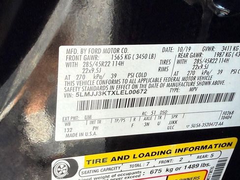 Used 2020 Lincoln Navigator L Reserve RWD image 24