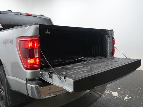 Used 2023 Ford F150 XLT AWD/4WD image 16