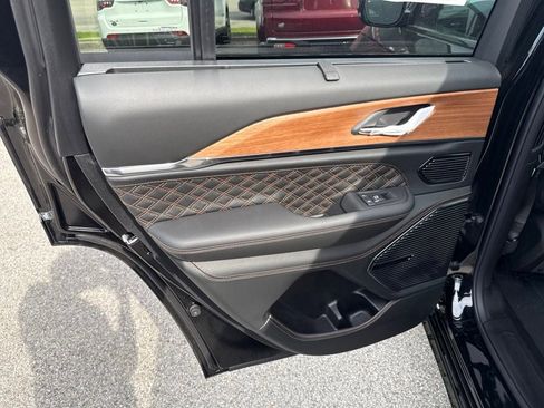 New 2026 Jeep Grand Cherokee Summit AWD/4WD image 21