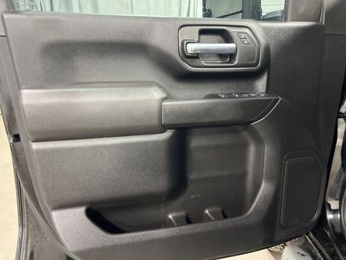 Used 2023 Chevrolet Silverado 2500 Custom w/ Custom Value Package image 26