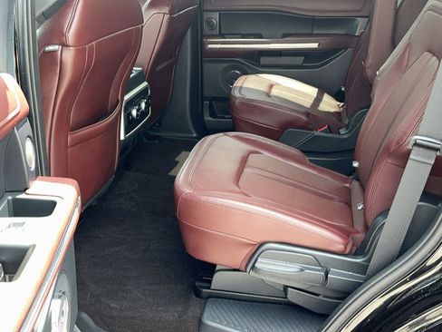 Certified 2023 Ford Expedition Limited AWD/4WD image 19