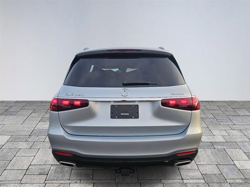 New 2026 Mercedes-Benz GLS 450 4MATIC image 6