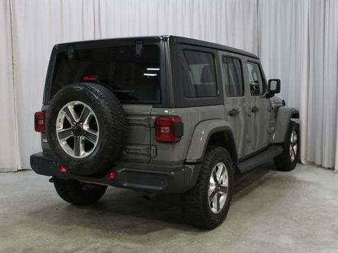 Used 2018 Jeep Wrangler Unlimited Sahara AWD/4WD image 23