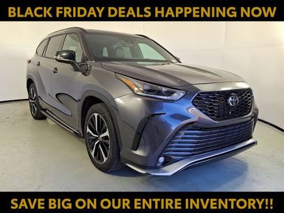 Certified 2021 Toyota Highlander XSE