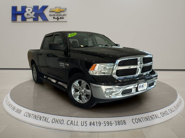 Used 2019 RAM 1500 ST w/ SXT Plus Group AWD/4WD image 1