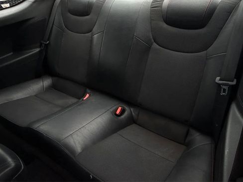 Used 2014 Hyundai Genesis 3.8 RWD image 18