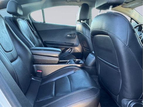 Used 2013 Chevrolet Volt Premium w/ Premium Trim Package image 23