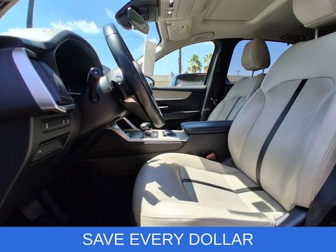 Used 2024 MAZDA CX-90 3.3 Turbo w/ Preferred Package AWD/4WD image 14