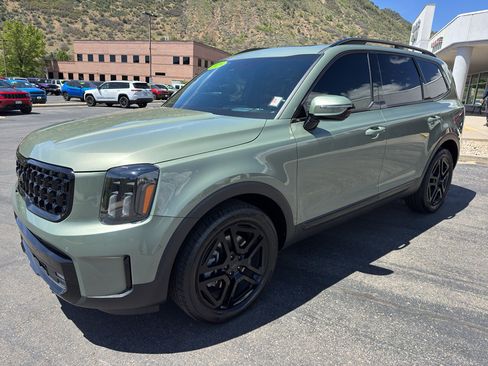 Used 2025 Kia Telluride SX Prestige X-Line AWD/4WD image 3