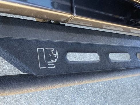 Used 2024 Jeep Gladiator Sport image 24