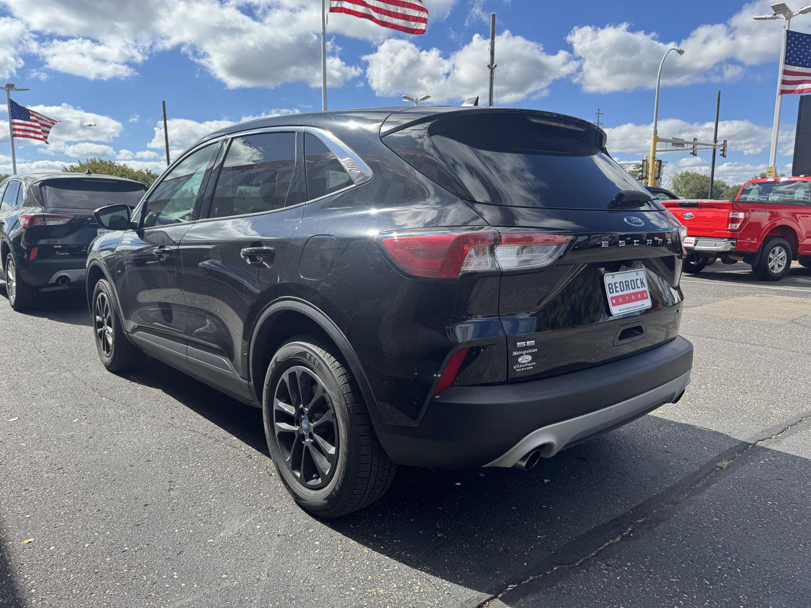 Used 2020 Ford Escape SE AWD/4WD image 2