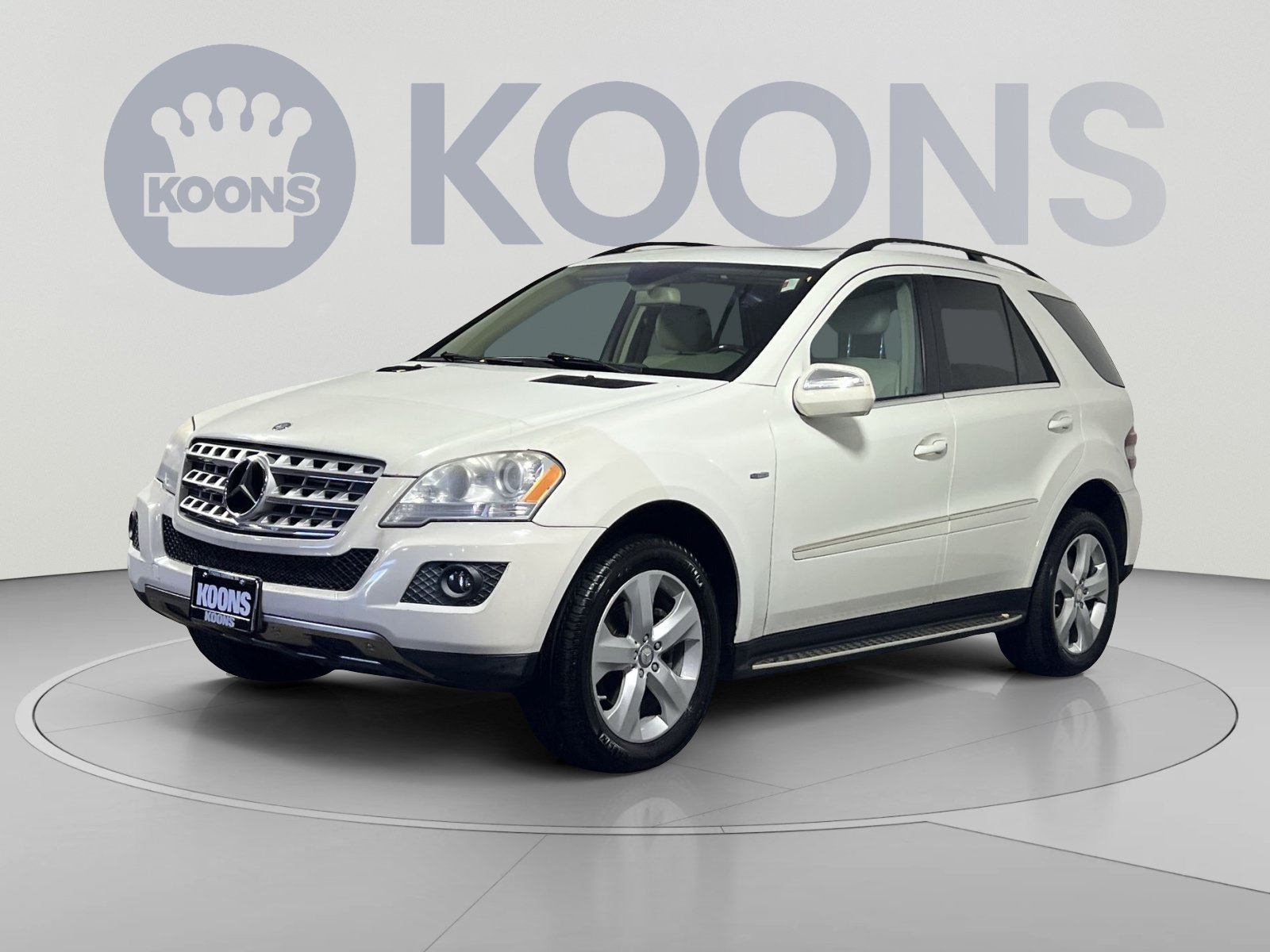Used 2010 Mercedes-Benz ML 350 BlueTEC 4MATIC image 1
