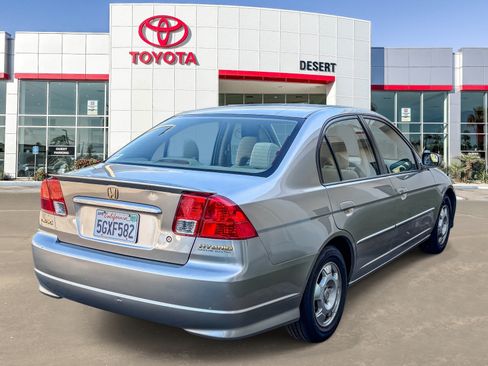 Used 2004 Honda Civic Hybrid Sedan image 7
