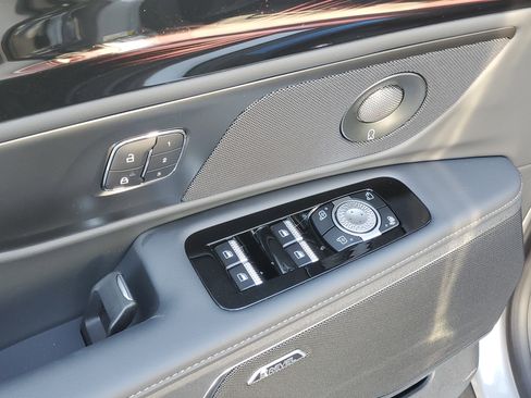 New 2026 Lincoln Nautilus Premier w/ Equipment Group 102A image 9