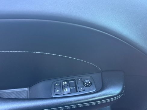 Used 2021 Dodge Challenger R/T w/ Plus Package image 8