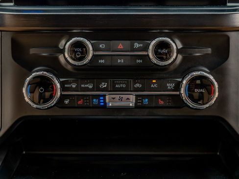 Used 2026 Ford F250 Lariat w/ Lariat Ultimate Package image 29