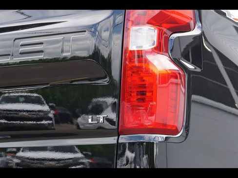 New 2026 Chevrolet Silverado 1500 LT w/ Leather Package AWD/4WD image 27