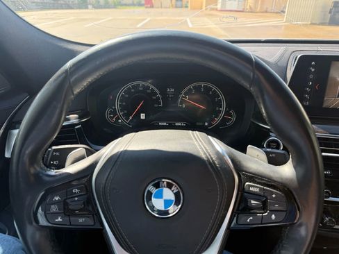 Used 2018 BMW 640i Gran Turismo xDrive image 15