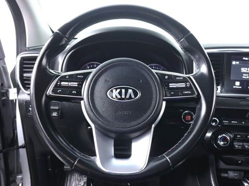 Used 2022 Kia Sportage EX AWD/4WD image 11