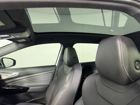 Used 2024 Volkswagen ID.4 S RWD image 20
