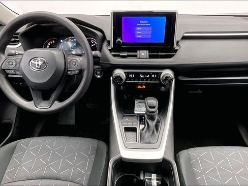 New 2025 Toyota RAV4 XLE image 5