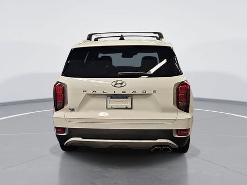 Used 2021 Hyundai Palisade SEL w/ Premium Package FWD image 4