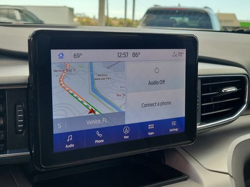 Used 2023 Ford Explorer XLT w/ Equipment Group 202A image 29