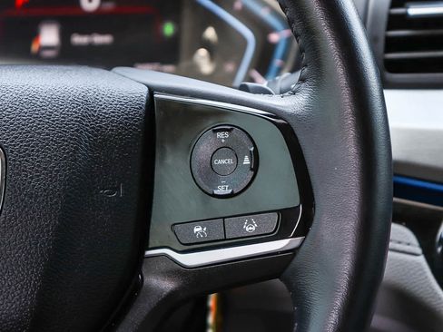 Used 2023 Honda Odyssey Touring image 19