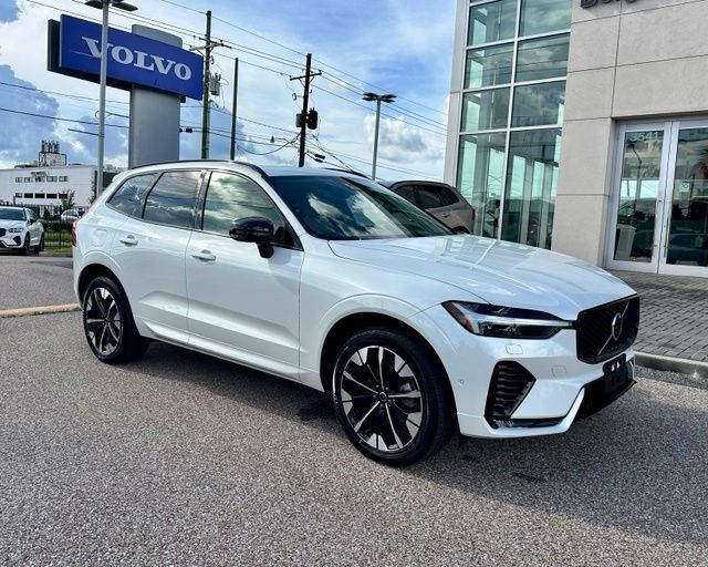 Certified 2026 Volvo XC60 B5 Plus AWD/4WD image 1