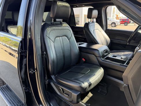 Used 2020 Ford Expedition Max Limited w/ Equipment Group 301A image 20