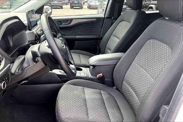 Used 2023 Ford Escape Active w/ Cold Weather Package FWD image 27